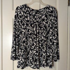 Karl Lagerfeld Paris - Black and white floral long sleeve blouse - Size XL